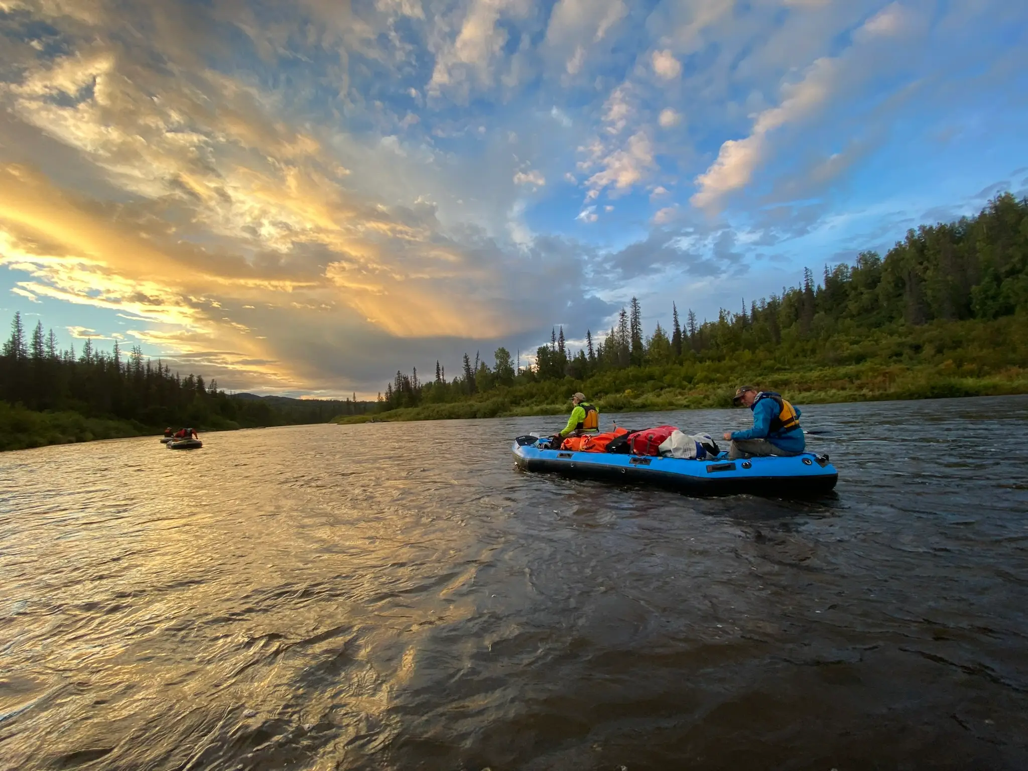 tal-adventures lodge sunset during float fishing trips in Alaska