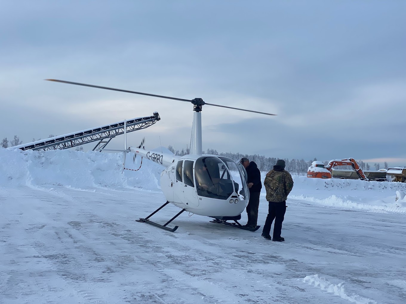 glacier heli tour and volcano heli tours in alaska